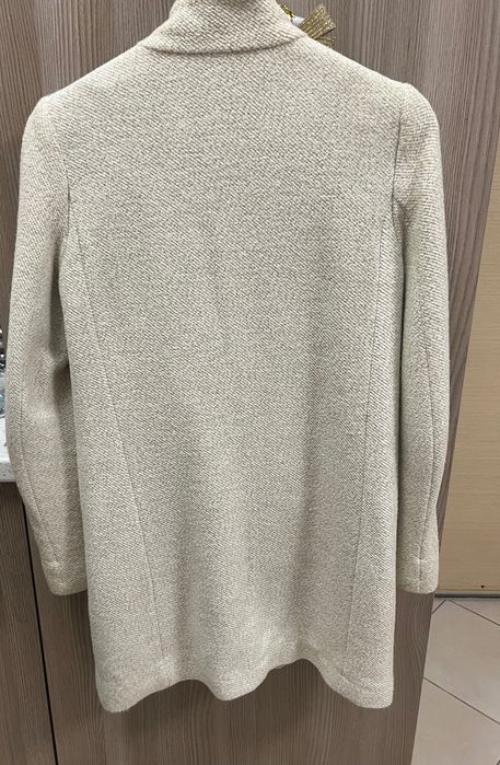 Пальто жіноче Stradivarius