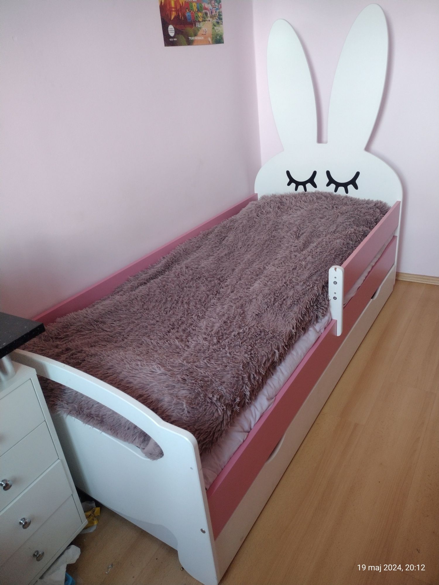 Łóżko dziecięce króliczek