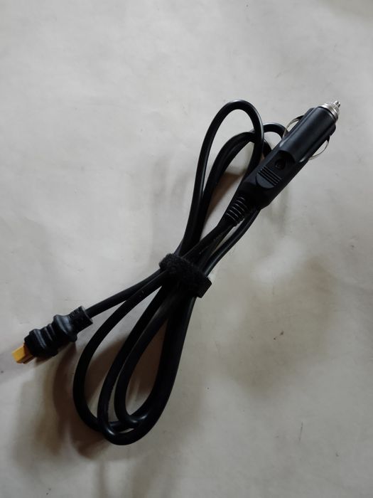 Кабель Eco Flow.