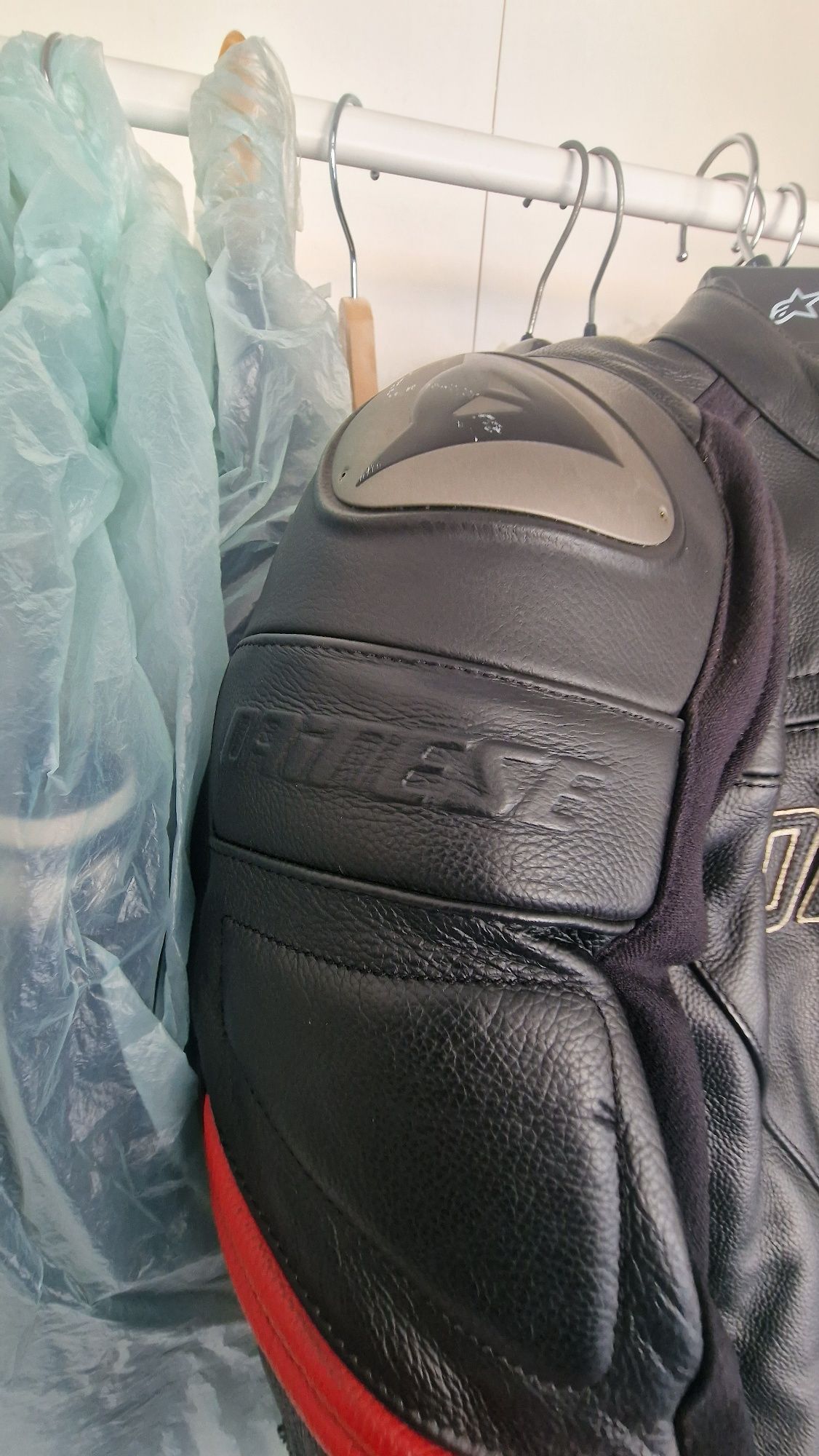 Casaco Dainese Rancing C2 semi novo