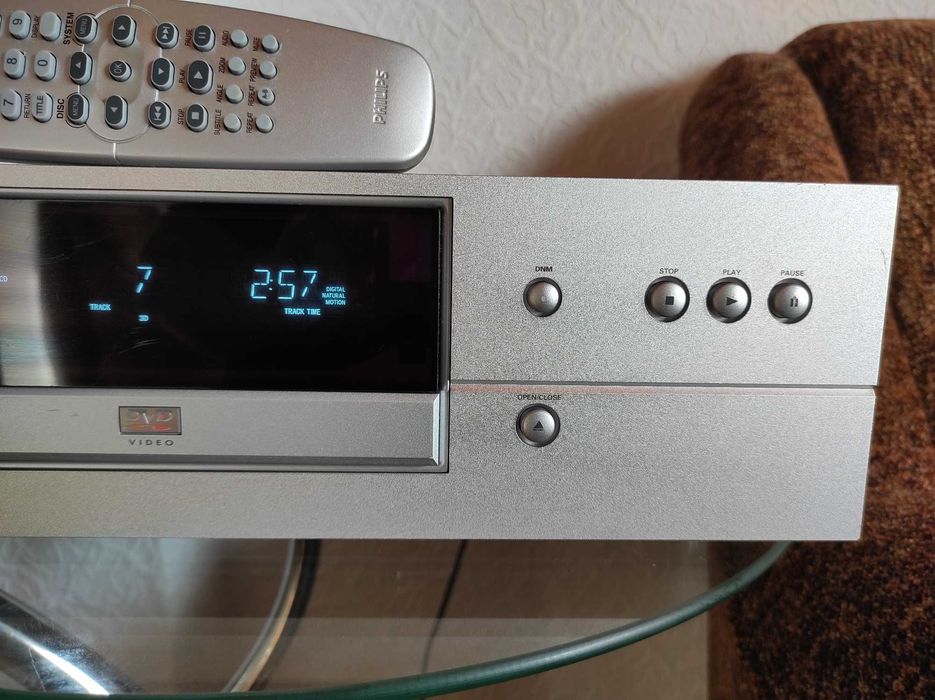 Odtwarzacz DVD PHILIPS DVD 1010 + pilot