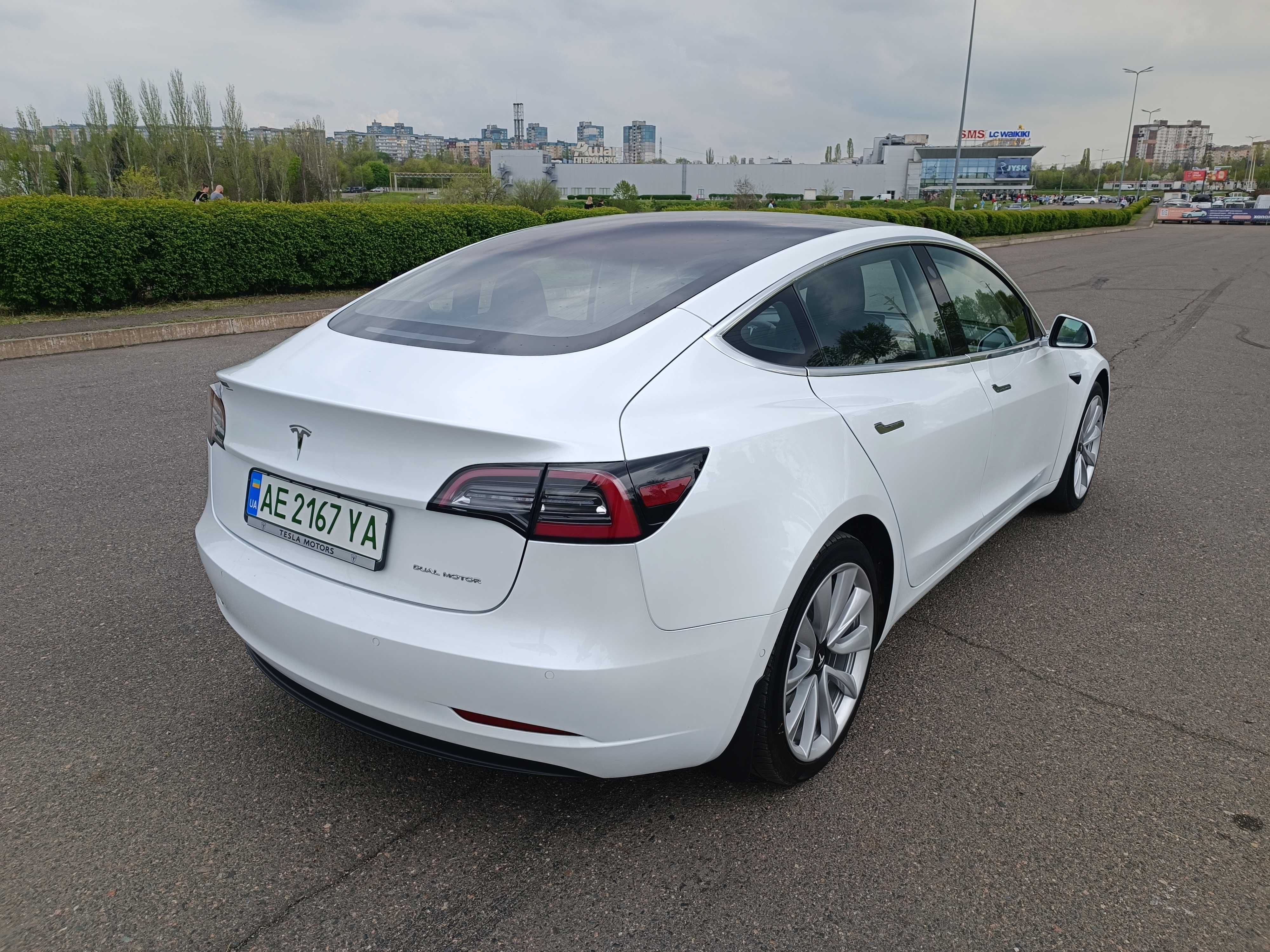 Продам автомобіль Tesla Model 3 Dual Motor Long Range