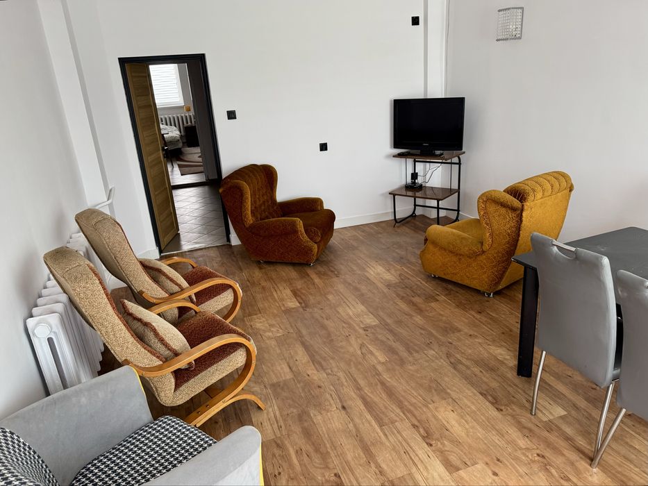 Wynajmę dom w centrum Łasku dla 7 osób