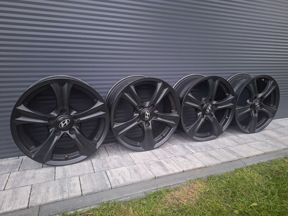 4 Felgi aluminiowe rozstaw 5x114.3,Hyundai Ix35, czarny mat.16 Cali