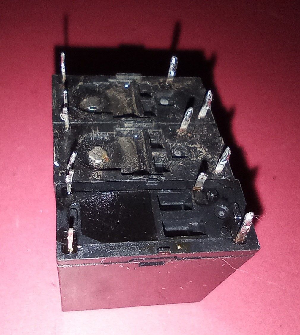 Лот 3 шт за 35 грн Реле 12V 5A