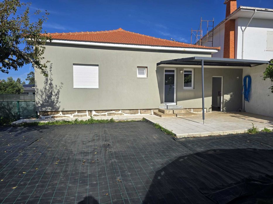 Moradia T2 em São Cosme