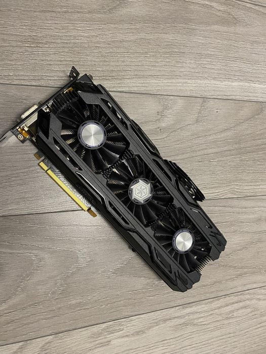 відеокарта inno3D GTX1080Ti iChill x4