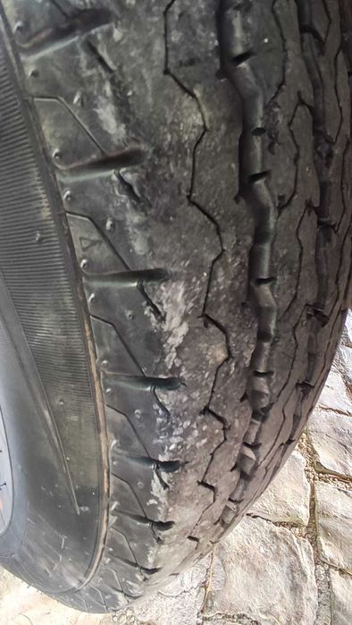 Nissan 2,5 TD 1996 Impecável 9500€