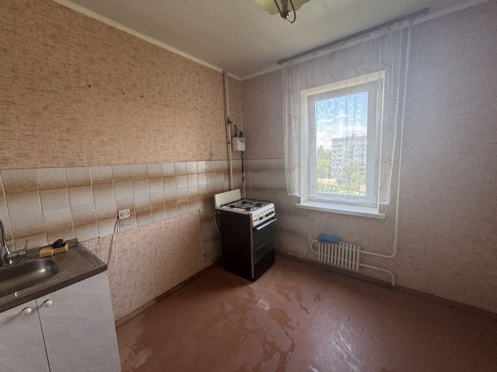 Продажа 2 к.кв ( чешки) на 12-й Продольной