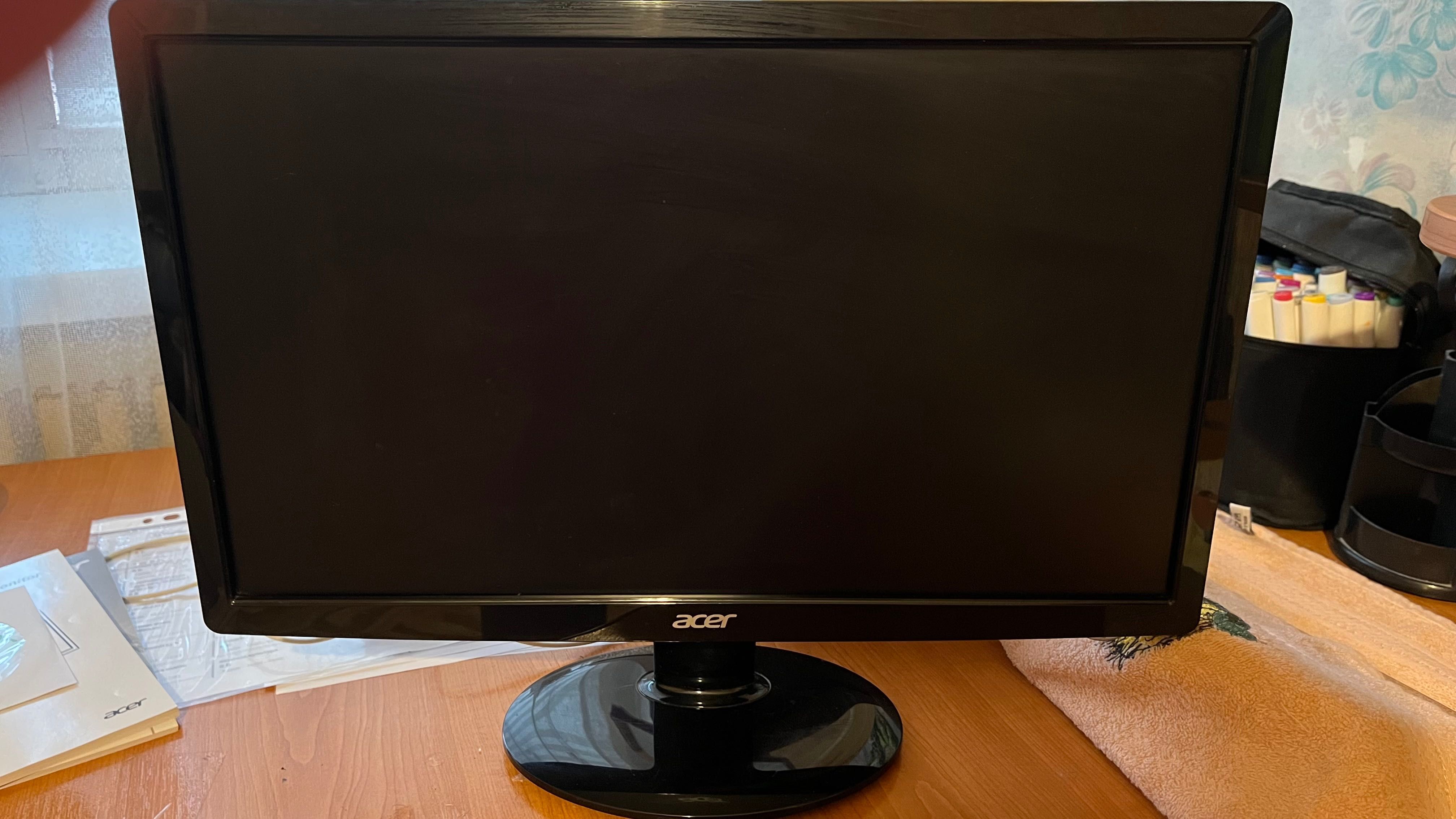 Монитор LCD 19 дюймов