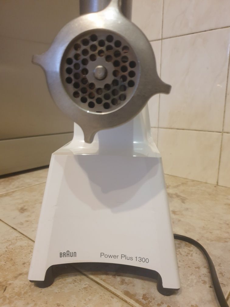 Мясорубка Braun Power Plus G1300