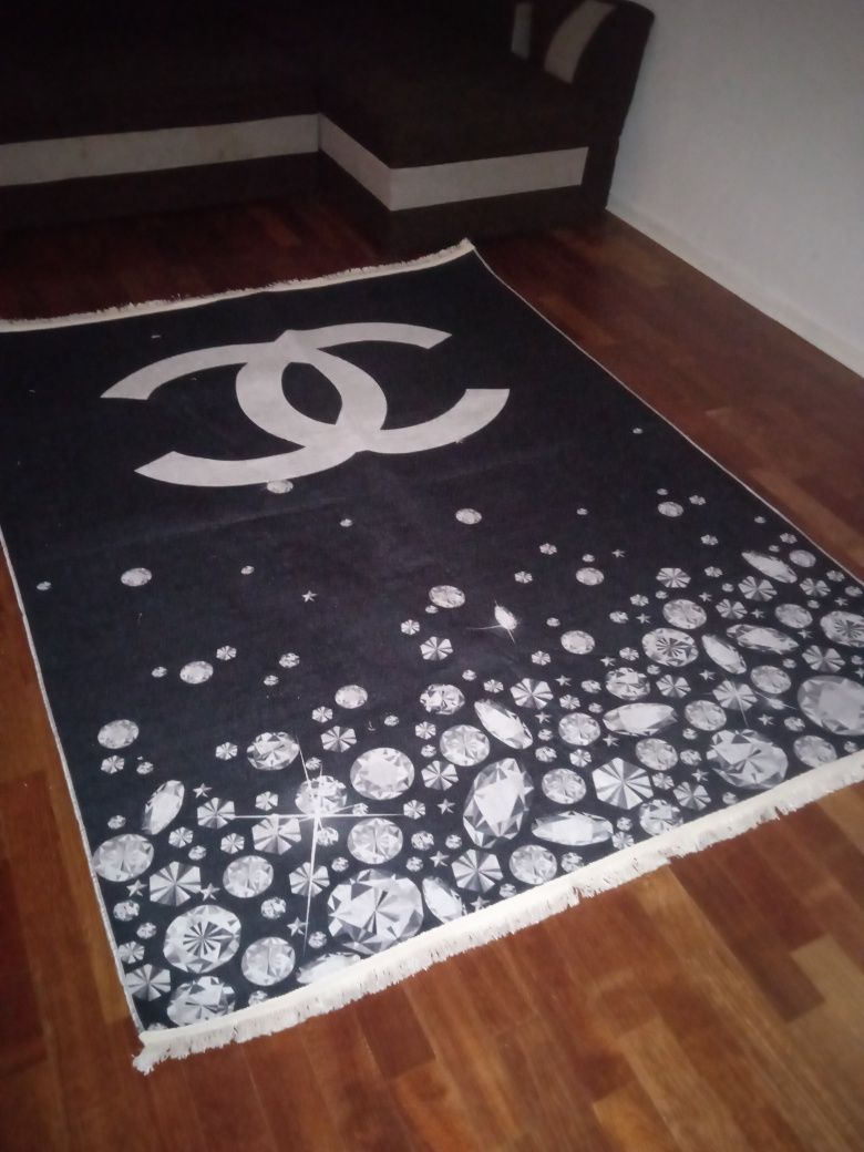 Dywany do salonu Chanel 190 x 150 cm. PROMOCJA 159 zł