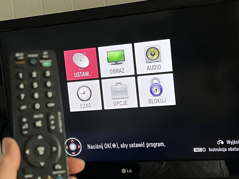 Telewizor LG 42LF2510 42 cale