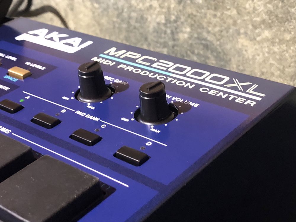 Akai Mpc 2000xl Sampler Blue MCD Klasyk