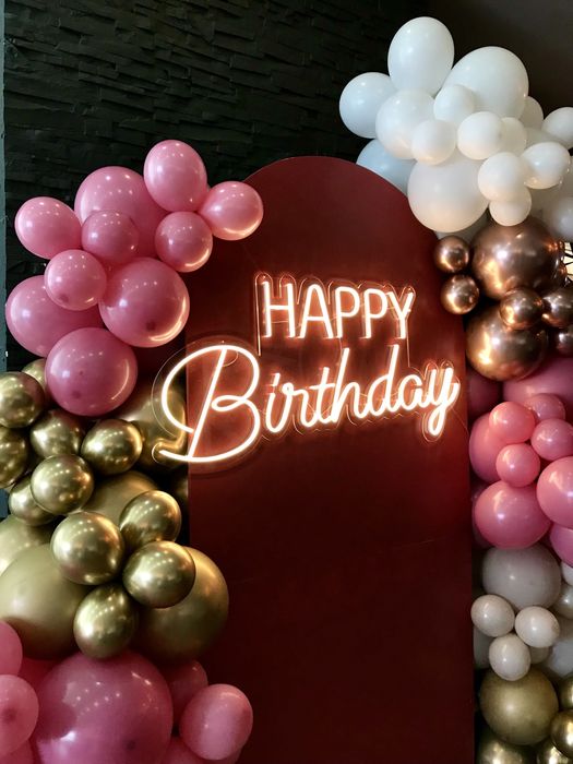 Neon urodzinowy HAPPY Birthday