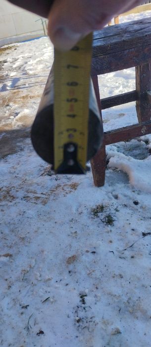 Продаю цільний прут металу