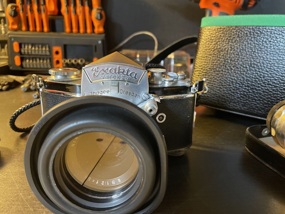Aparat Exakta Varex II a Jhagee Dresden