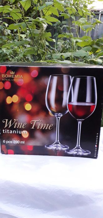 Бокали для вина.Богемія