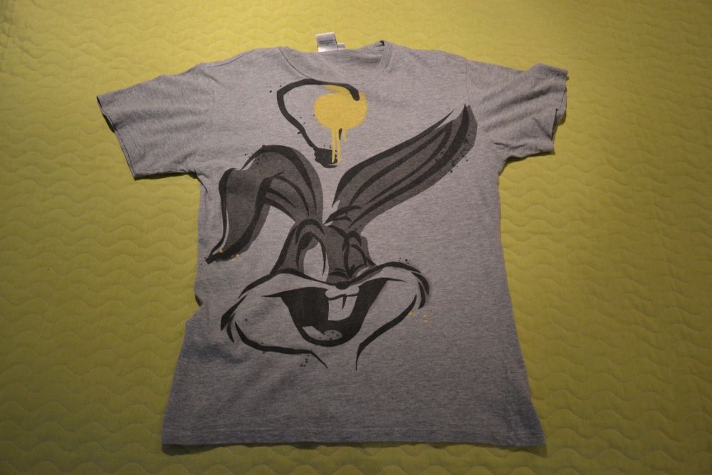 T-shirts de Desenhos animados: Looney Tunes Tweety Daffy Doodles Mikey