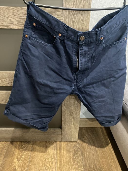 Шорты фирменные  Levis!!!