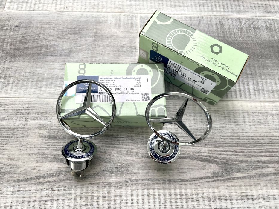 Емблема приціл Mercedes значок в капот Мерседес, логотип на багажник