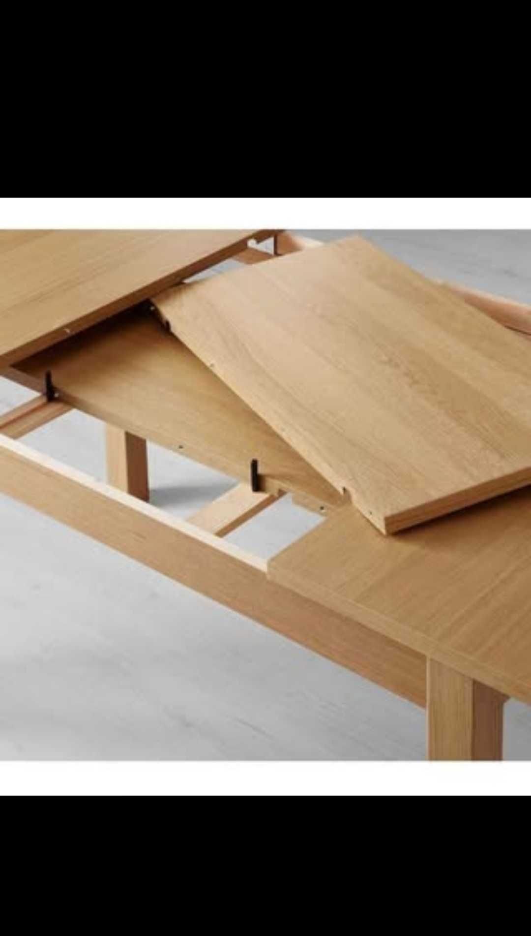 Mesa preta extensível
