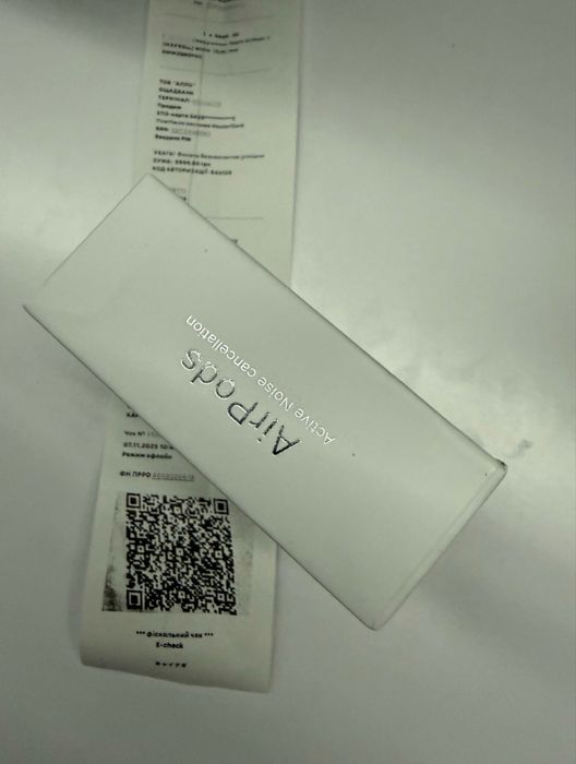 Наушники airpods Apple 4 новые с чеком беспроводные Bluetooth