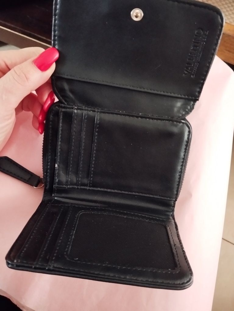 VALENTINO mały portfel czarny super