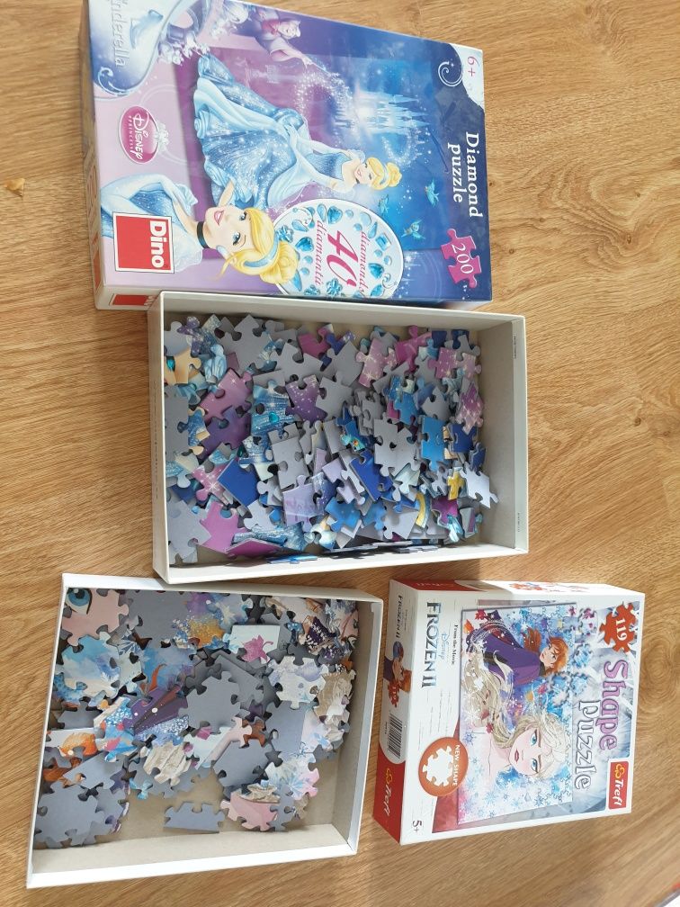 Puzzle + koraliki Elza Frozen II 119 el. I Kopciuszek 200 el. 6+