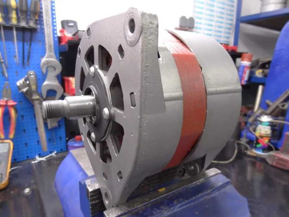 Alternator Bizon SW400 SW680 Ifa Fortschritt Jelcz Ł-34 Sieczkarnia