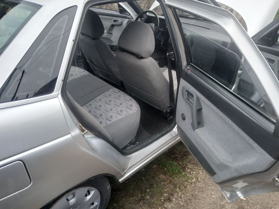 Продаж Ваз 2110 в гарному стані з малим пробігом