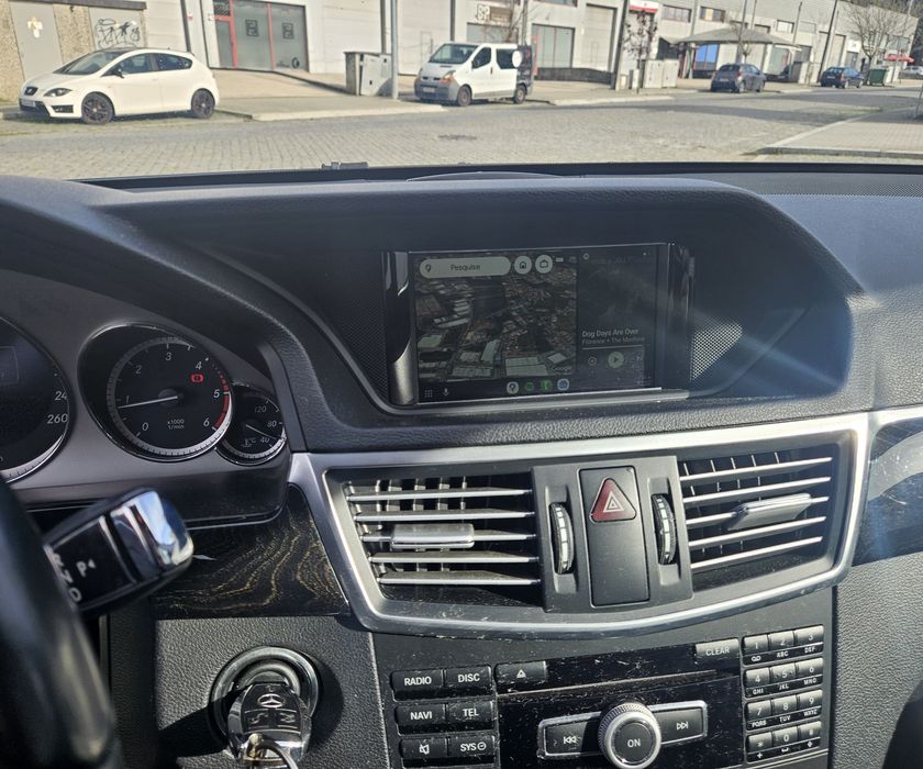 Mercedes-Benz E250 CDI BlueEFFICIENCY Avantgarde