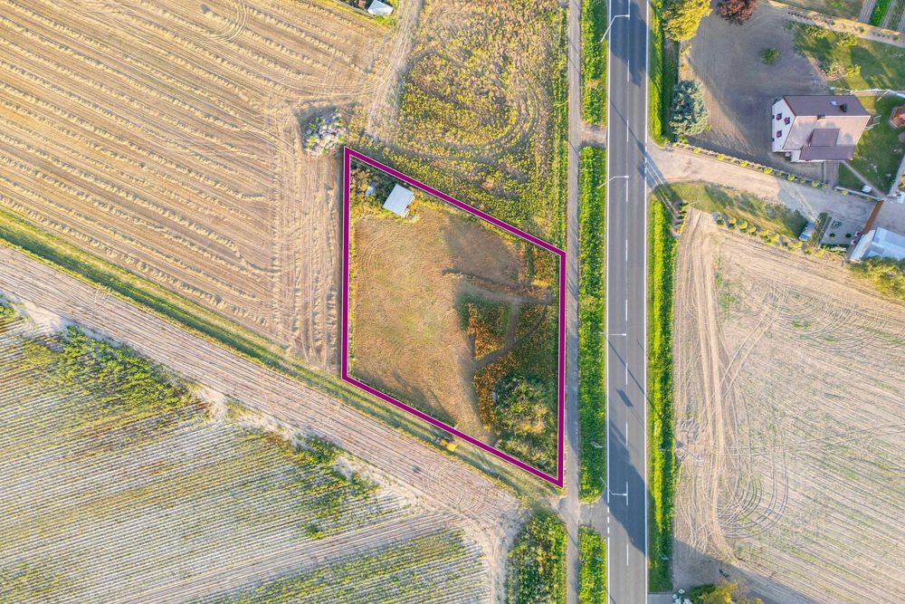 Działka 1719m2 z WZ na budynek mieszkalny jednorodzinny