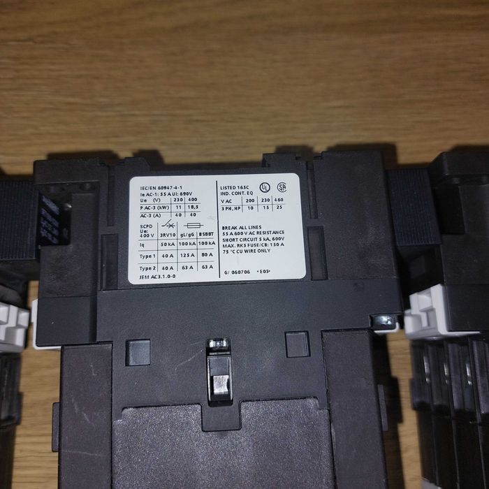 Stycznik Siemens Sirius 3RT1535-1AP00 2NO 2NC