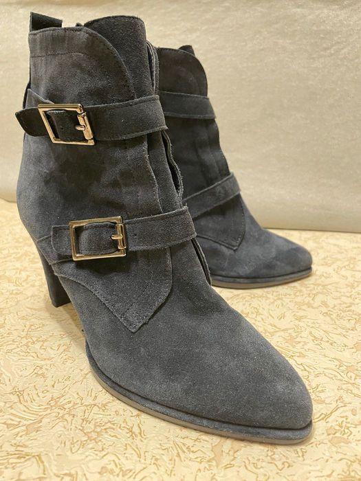 НОВІ брендові іспанські елегантні  шкіряні черевики 37