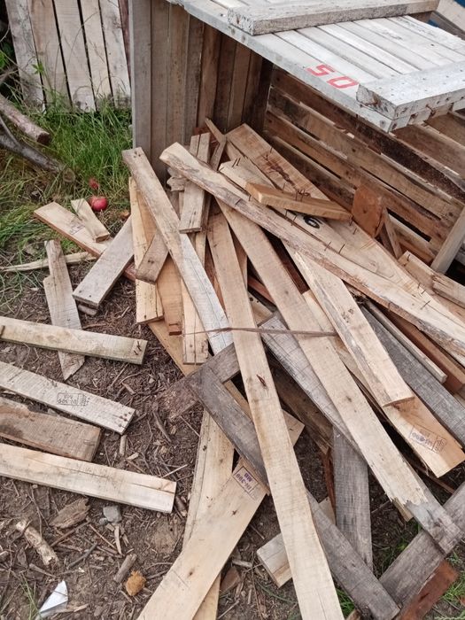 Sprzedam drewno na opał tanio z dowozem