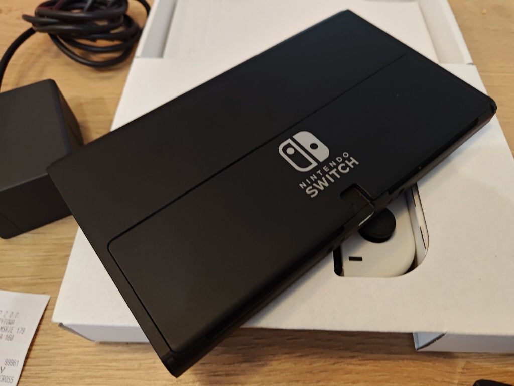 Konsola Nintendo Switch Oled super stan igła gwarancja komplet