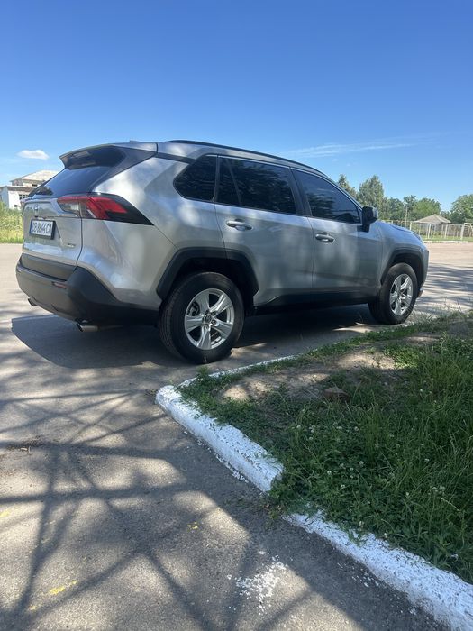 Тойота RAV 4 бензин 2.5