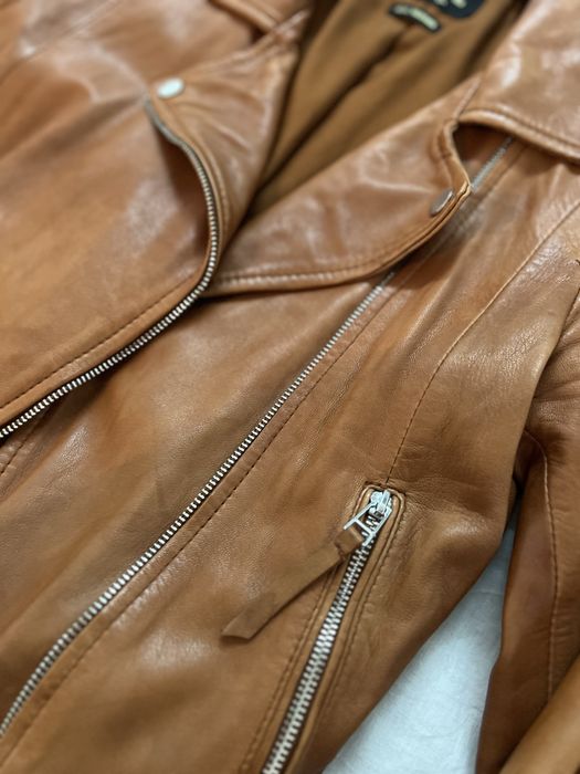 Casaco Couro cor camel Tamanho S