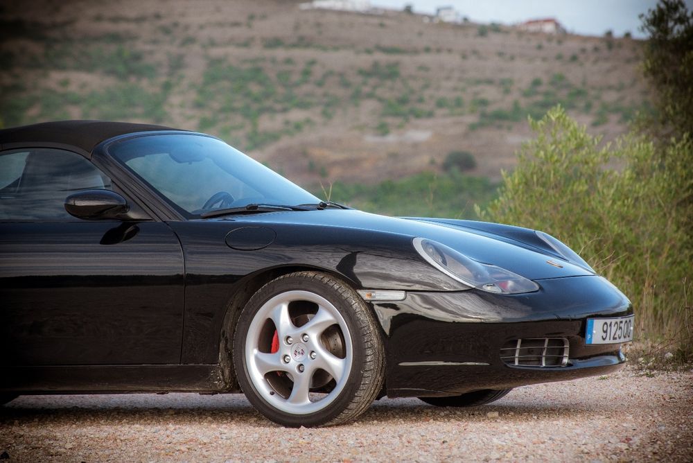 Porsche Boxter 2.7 preto