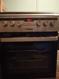 Продам электрическую печь с духовкой фирмы Hansa.