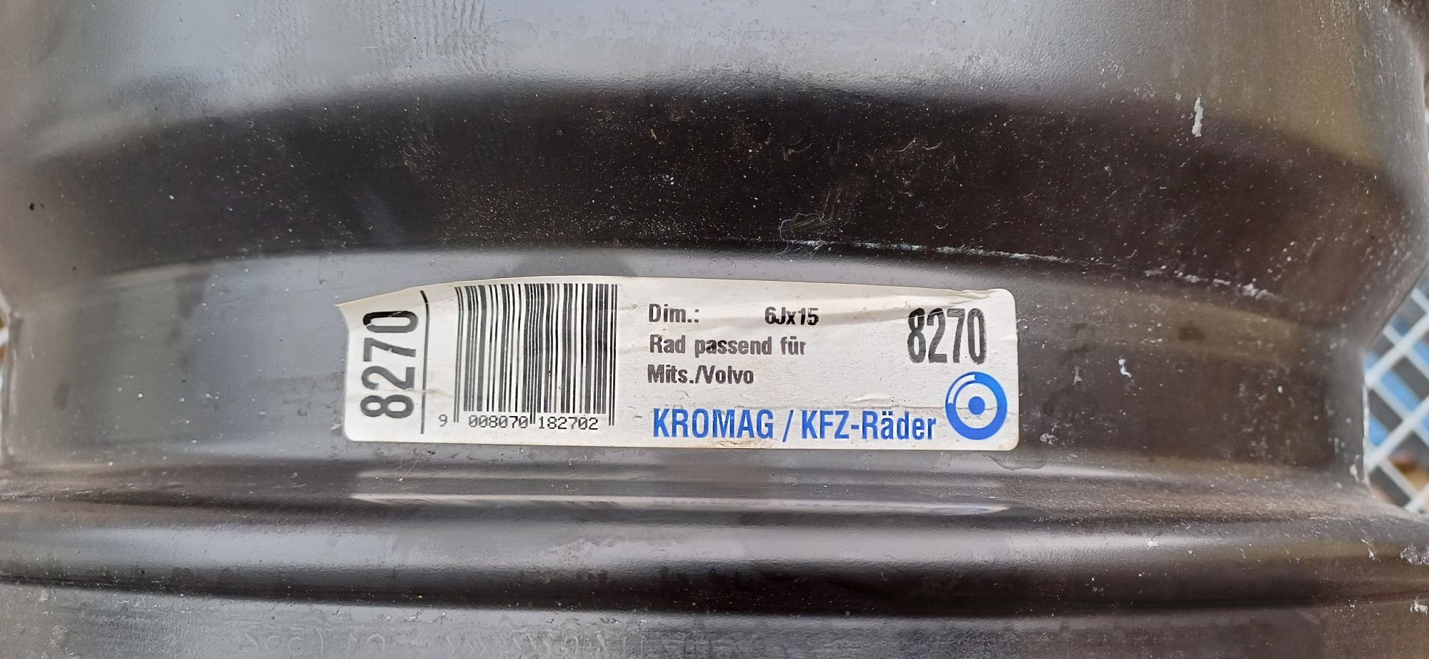 Felgi stalowe 6x15 cali , rozstaw śrub 4x114,3 VOLVO.