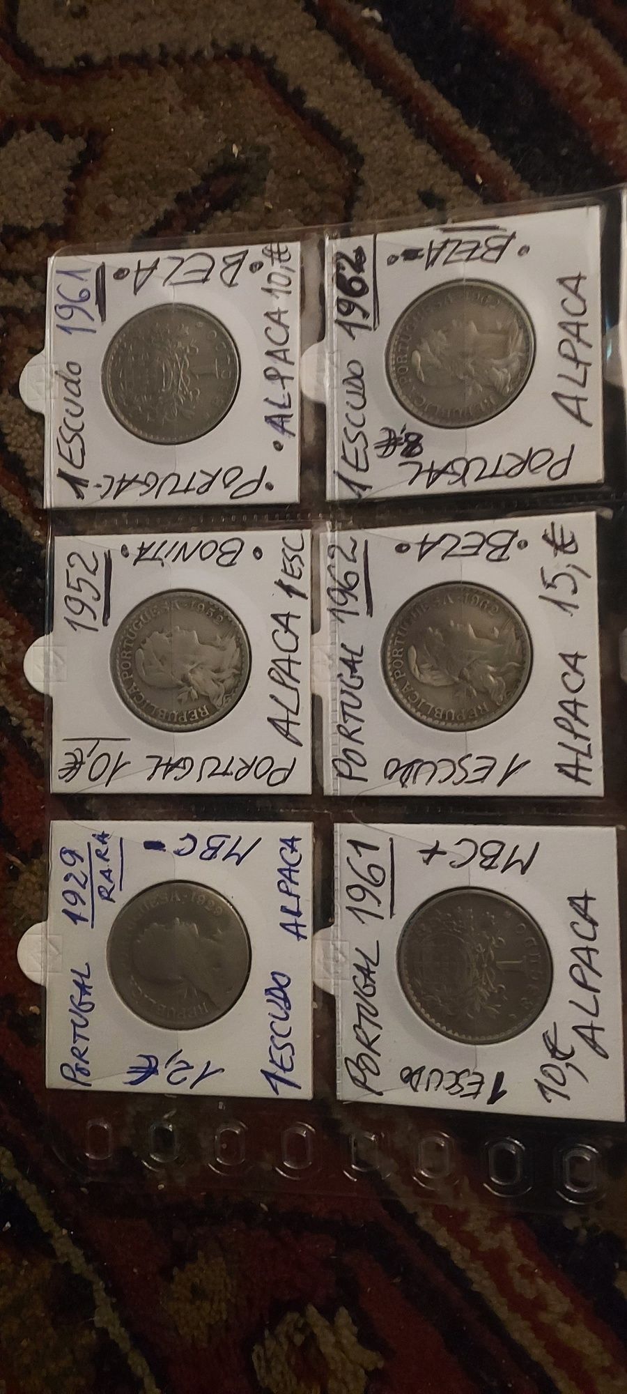 VENDO LOTE DE 24 moedas de Portugal. Selos novos também.  Fotos.