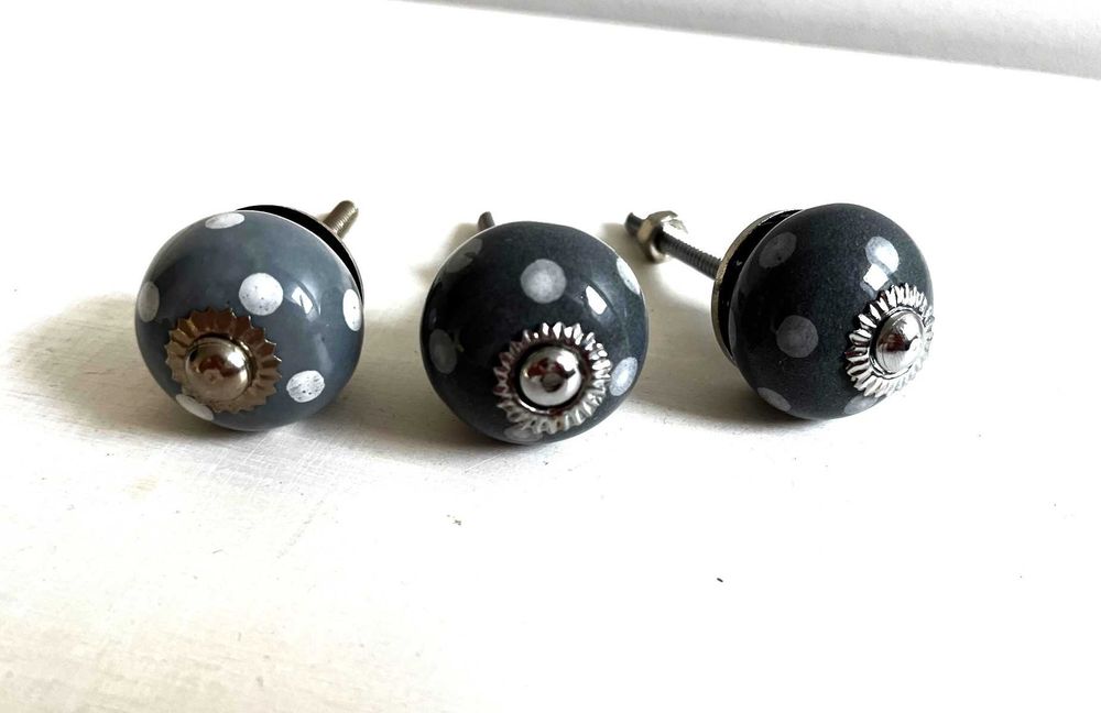 Gałki ceramiczne szare białe groszki kropki grey dot 40cm