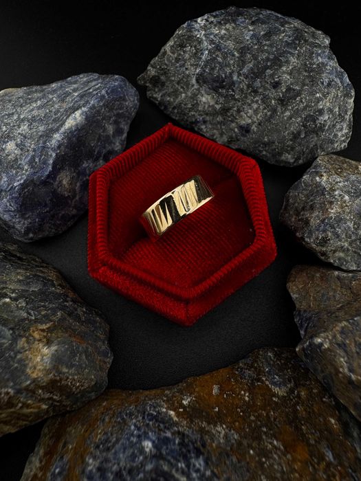 Złota Obrączka z Delikantym Wzorem | JAK NOWA | 585 | 2.86g