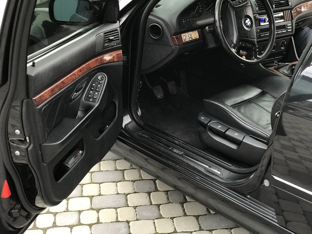 BMW 5  M52TU E39 1999 150PS 520i 1999р