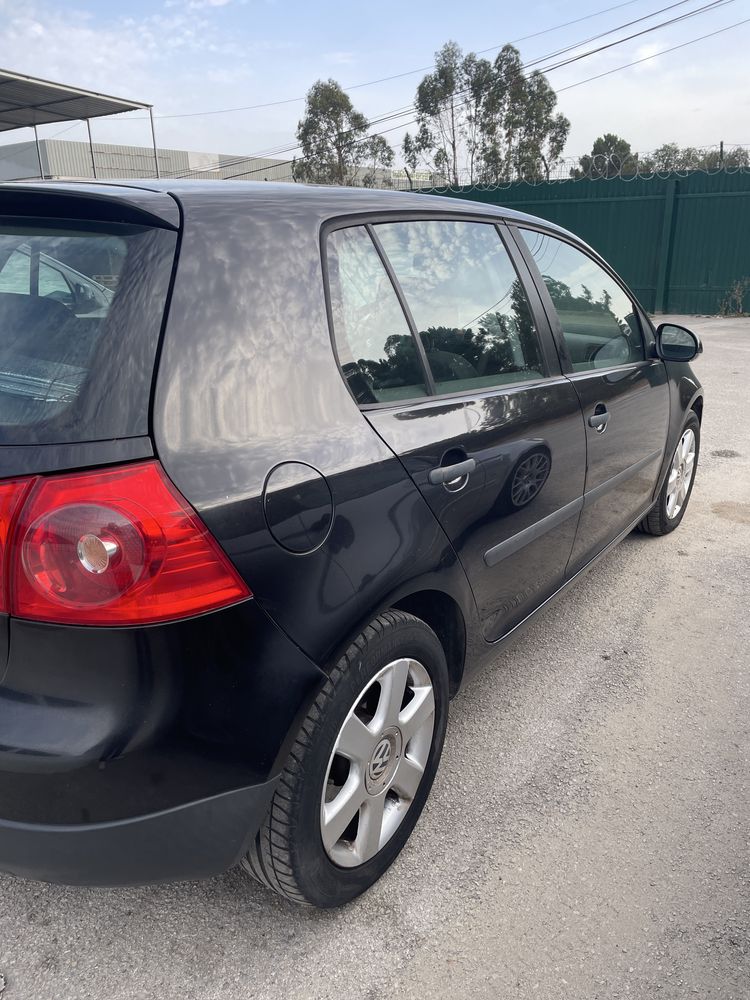VW Golf V 1.9 TDI Caixa DSG