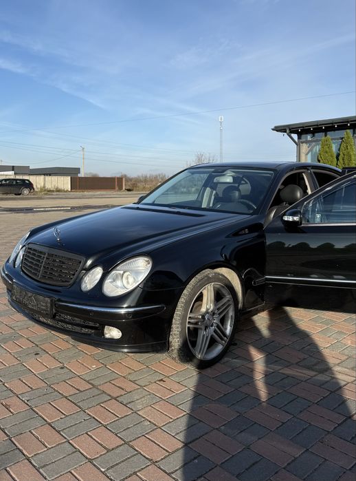 Мерседес 211 Нерозмитнений