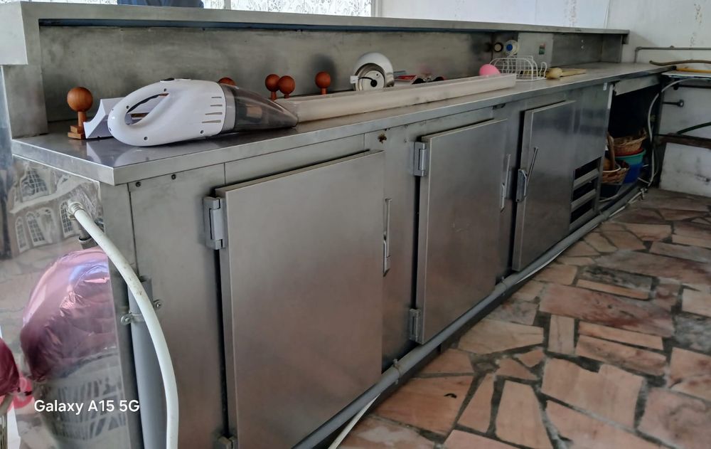 Balcão em aço inox