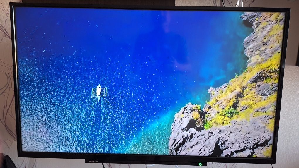 Телевізор Toshiba 43 дюйми